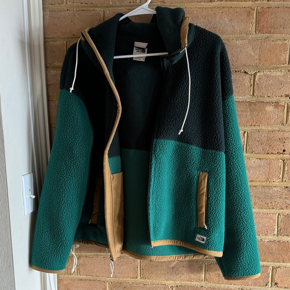 The North Face two tone fleece jacket